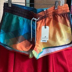 Women’s Board shorts SIZE MEDIUM